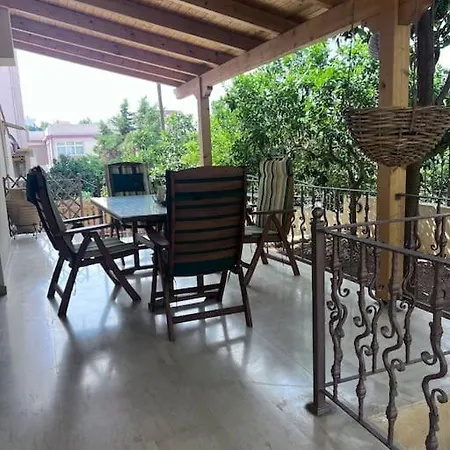 Kosta's Elegant House فيلة