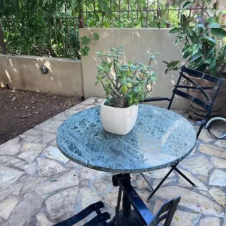 Kosta's Elegant House *